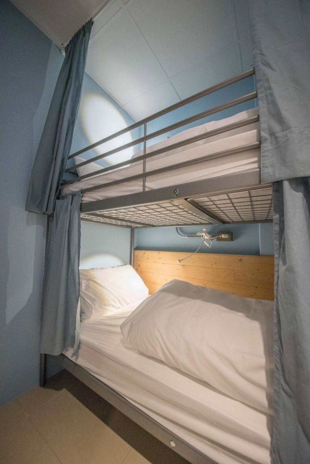 Deer Traveler Hostel Yuchi Esterno foto