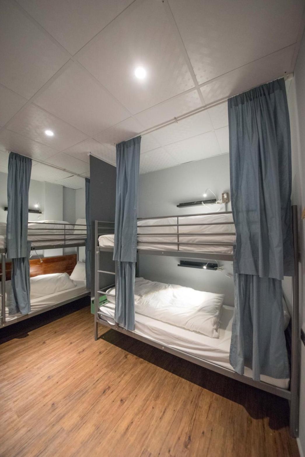 Deer Traveler Hostel Yuchi Esterno foto