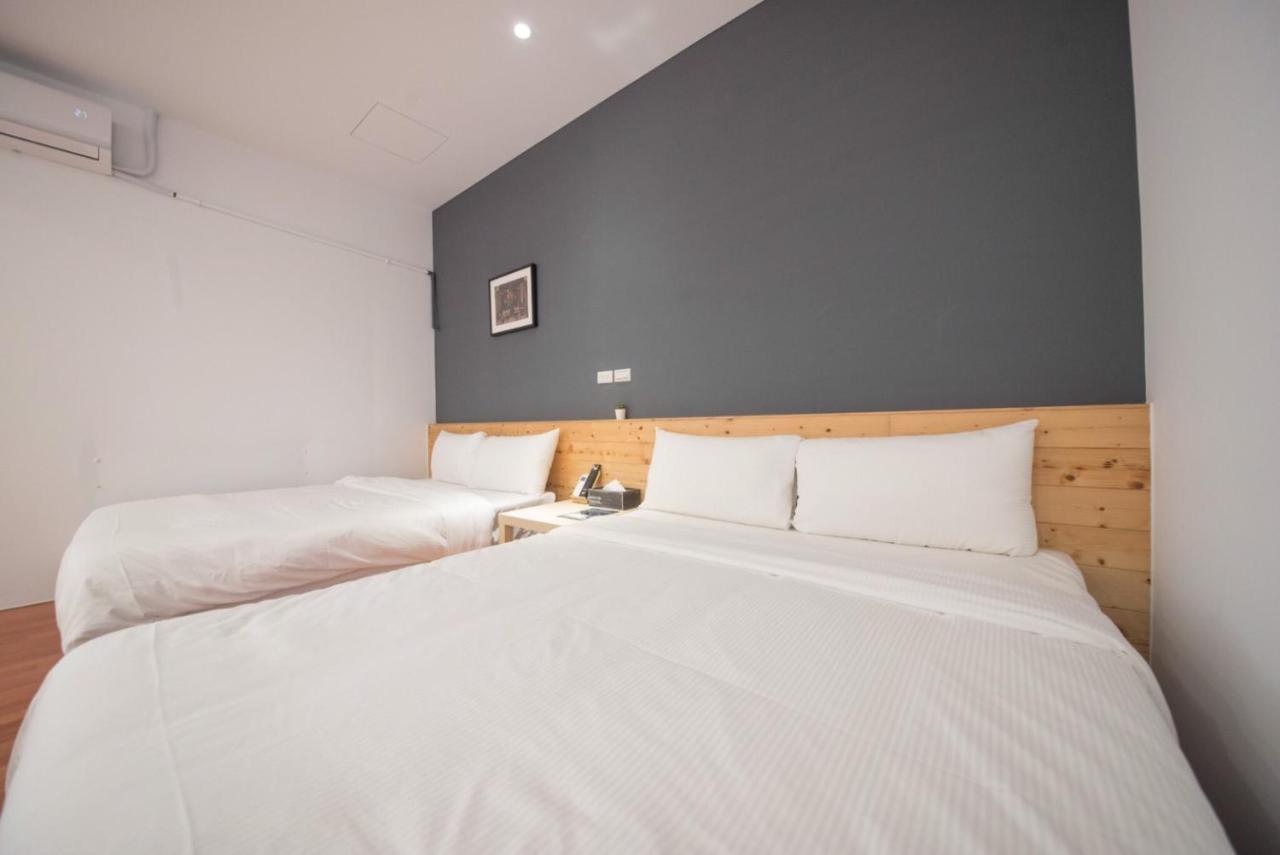Deer Traveler Hostel Yuchi Esterno foto