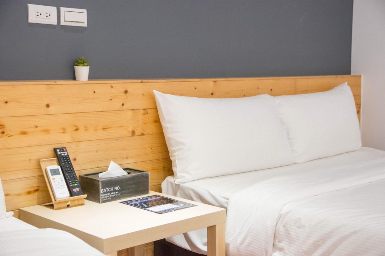 Deer Traveler Hostel Yuchi Esterno foto