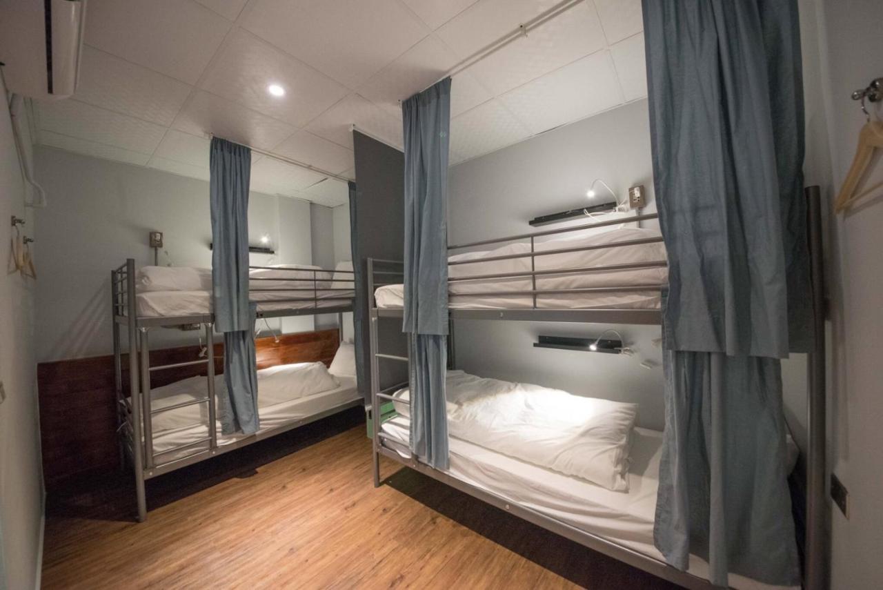 Deer Traveler Hostel Yuchi Esterno foto